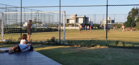Condomínio Rosa Internacional — Área de futebol